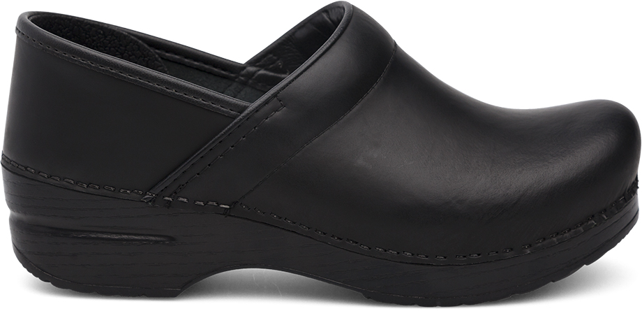 black clogs dansko