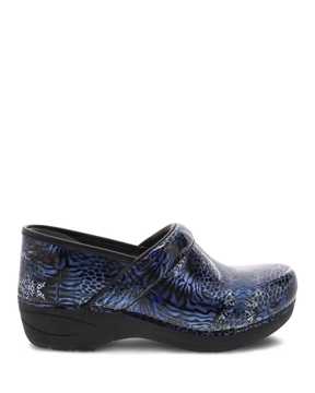 Women S Chef Shoes Clogs Slip Resistant Dansko Official Site