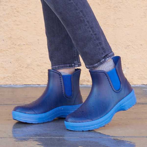 Picture for category Waterproof Shoes