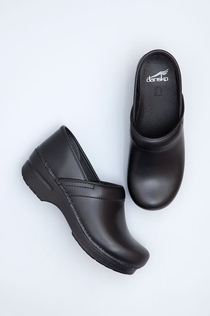 dansko professional oiled
